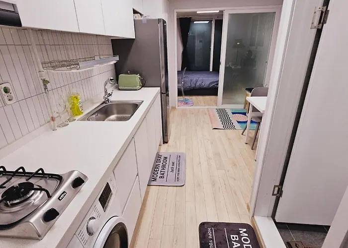 Kkachisan Station House - 김포공항 10분 풀옵션 까치산역5분거리 화곡역 상권최상 무료주차 *