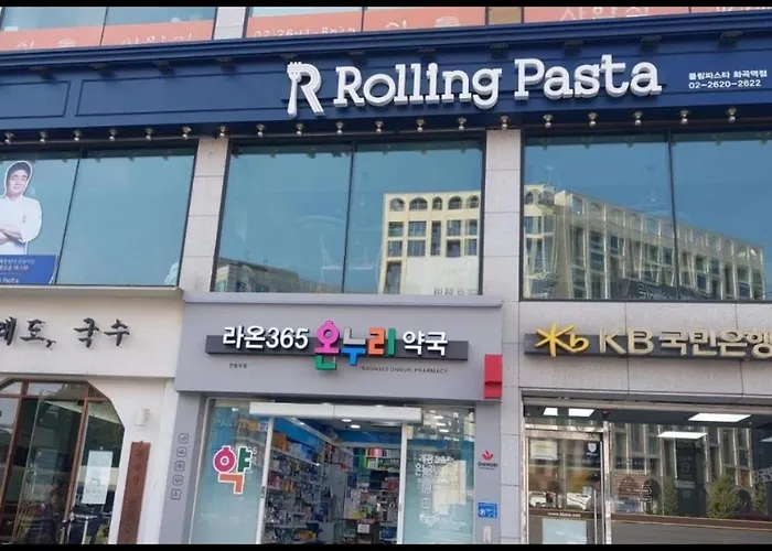 아파트 Kkachisan Station House - 김포공항 10분 풀옵션 까치산역5분거리 화곡역 상권최상 무료주차 *